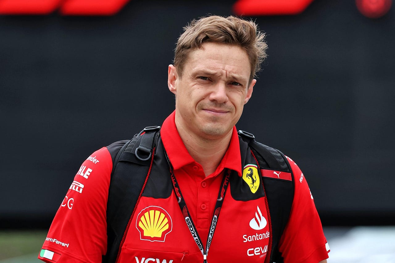 F1王者フェルスタッペン カルロス・サインツからフィジオを引き抜き