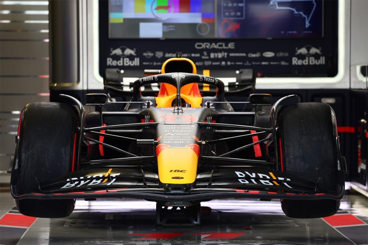 FIA F1チームの2026年F1マシンの開発を2025年1月1日まで禁止