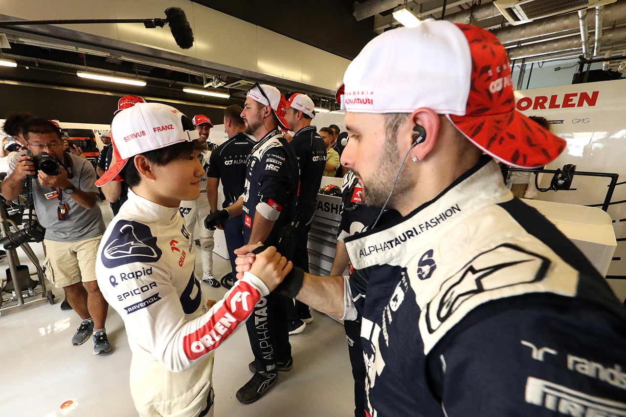 角田裕毅は「読心術の持ち主」とアルファタウリF1のコンテンツチーム