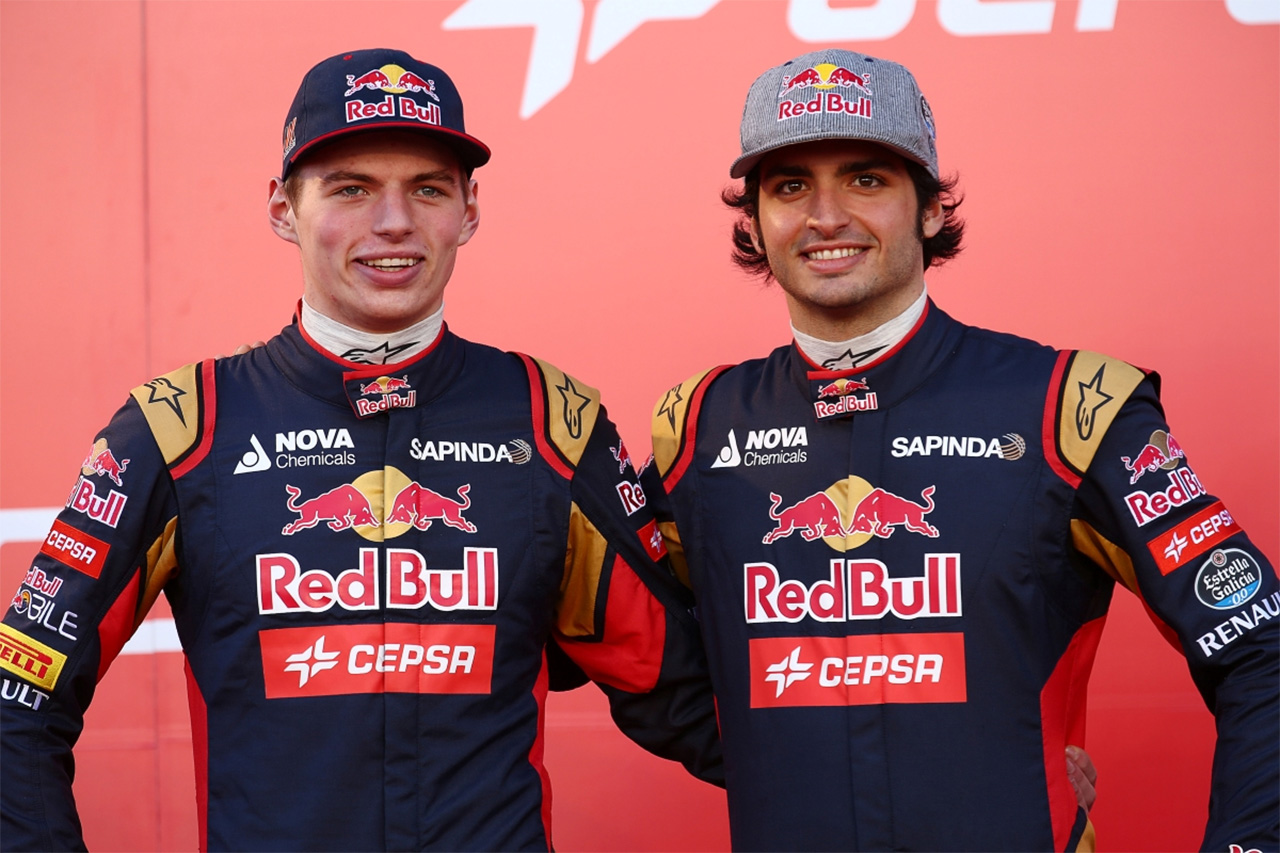 レッドブルF1首脳 フェルスタッペンとチームメイトになったサインツは「不運」