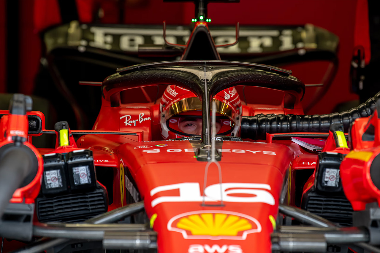 フェラーリF1 昨年の“誇大宣伝”失敗で2024年は控えめな新車発表会へ