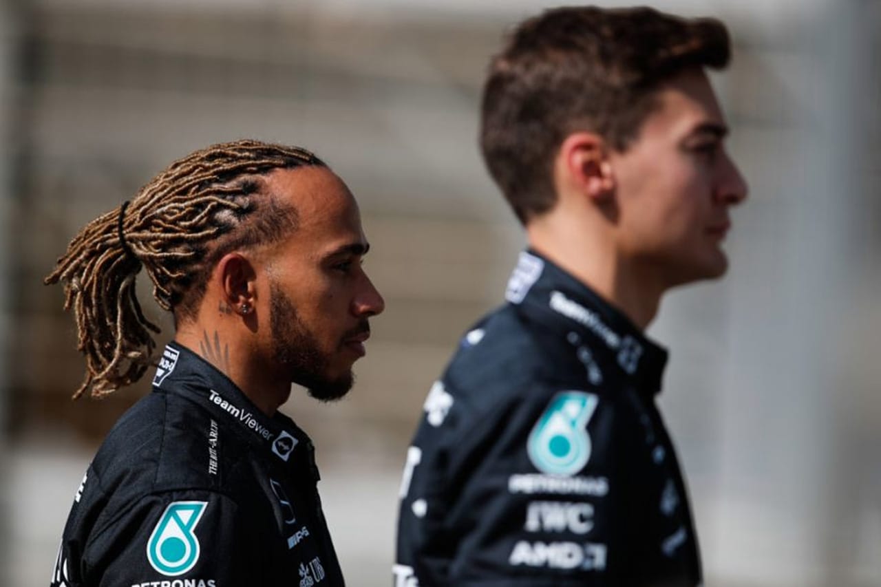 ルイス・ハミルトンは2024年も「ラッセルと公平に扱う」とメルセデスF1
