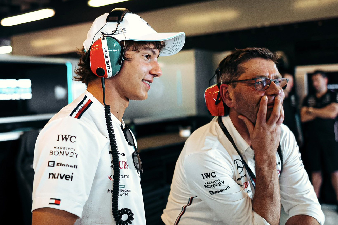 メルセデスF1 ハミルトン後任の話題で「アントネッリの心を乱したくない」