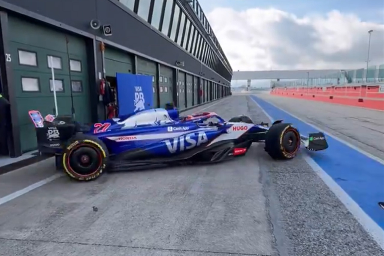 角田裕毅 2024年F1マシン『RB・VCARB 01』をシェイクダウン