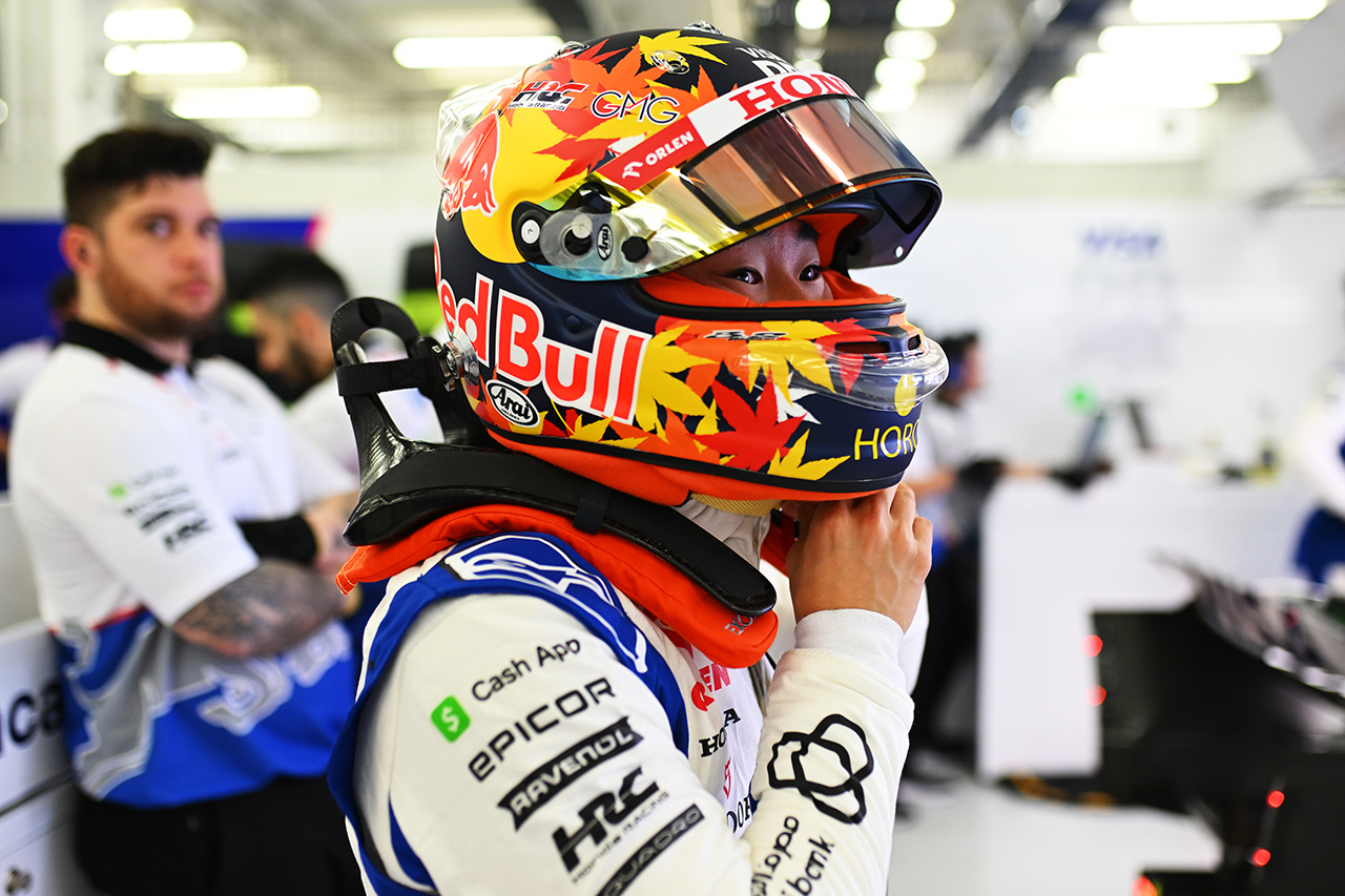 角田裕毅 RBの2024年F1マシンで「初戦でミッドフィールドの先頭を目指す」
