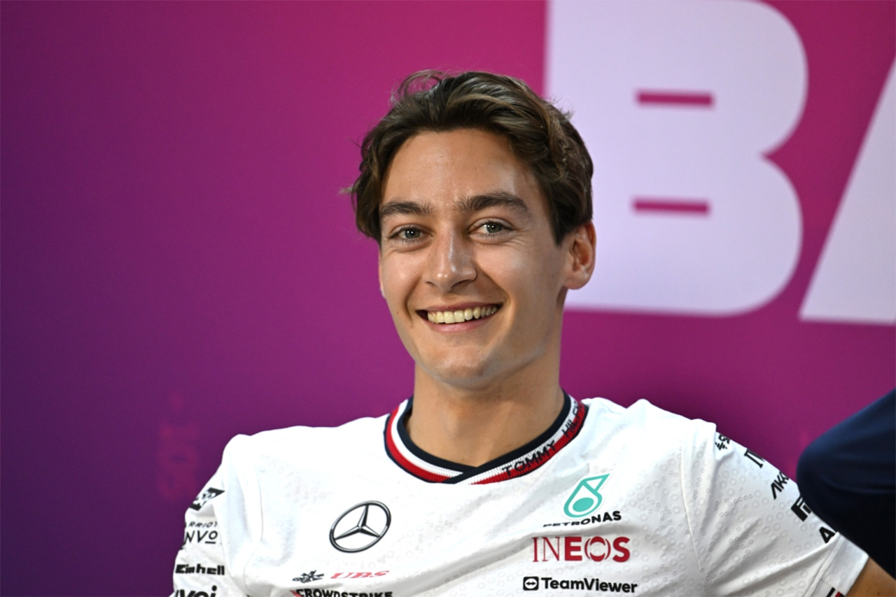 ジョージ・ラッセル 「僕にもメルセデスF1の空席について連絡が来る」