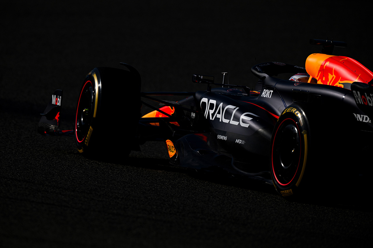 レッドブルF1 バーレーンGP初日「風の影響を調整。ロングランでは最速」