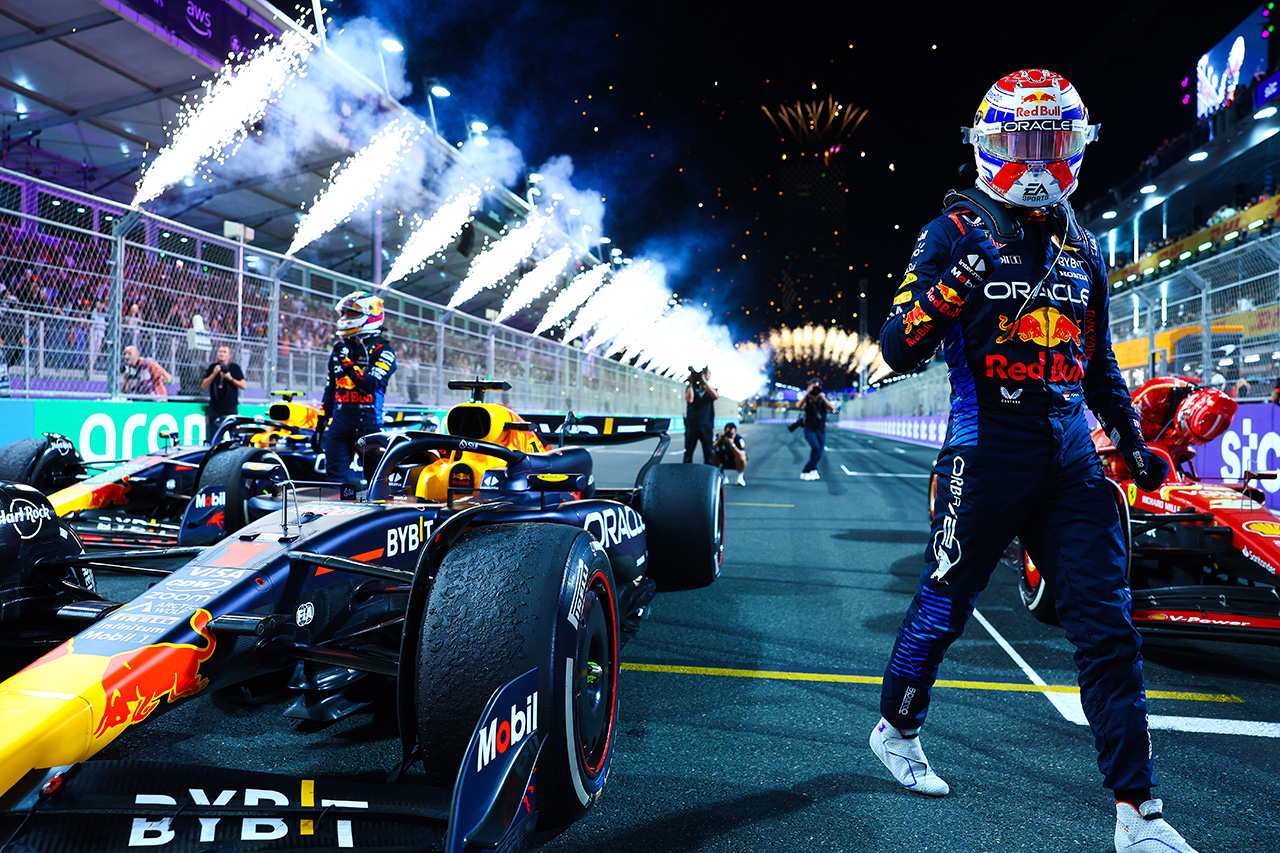 F1 サウジアラビアGP:フェルスタッペン優勝 レッドブル2戦連続ワンツー