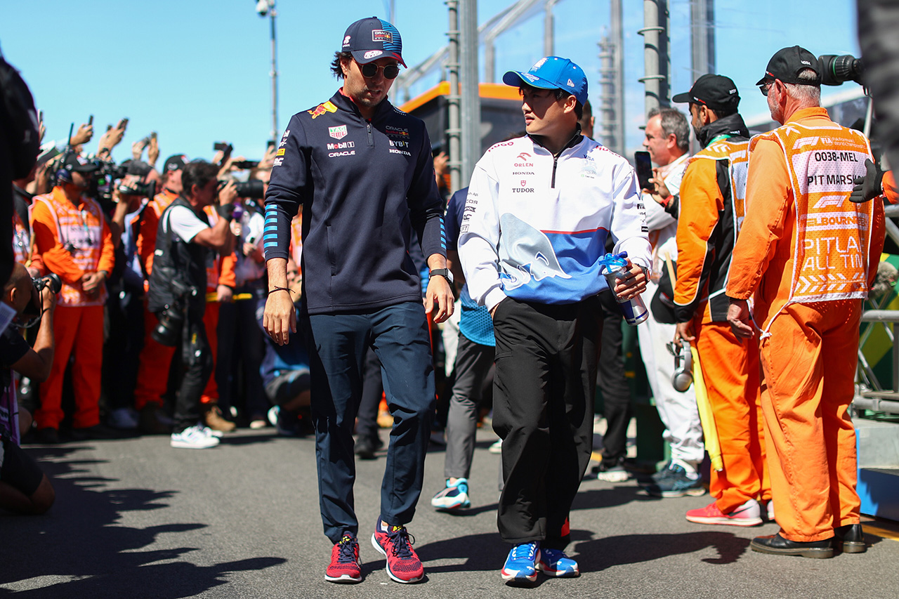 角田裕毅は構想外?レッドブルF1代表 2025年のサインツ獲得を除外せず