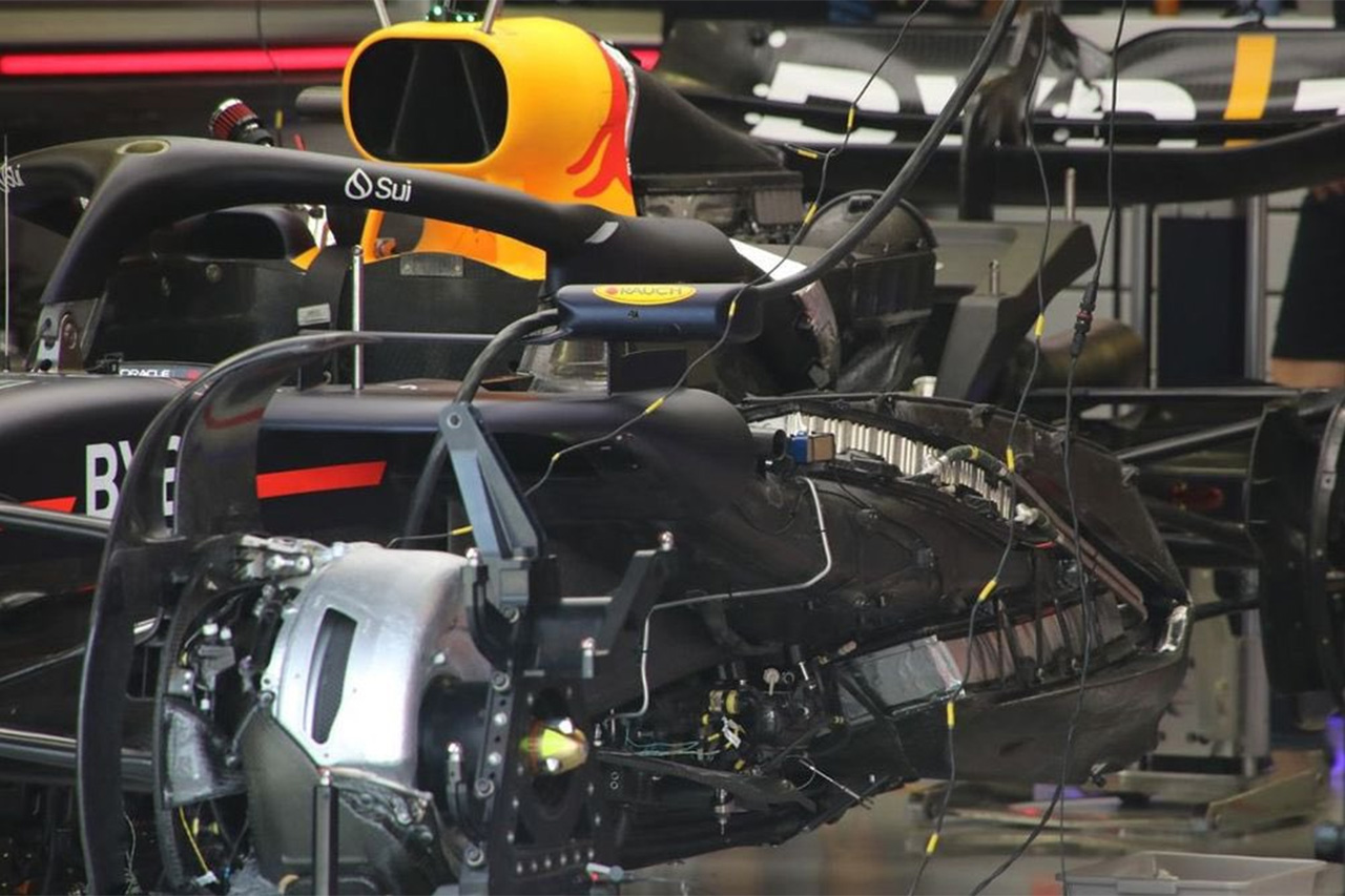 レッドブルF1 フェルスタッペンの破損したPUを日本に送ってホンダで調査