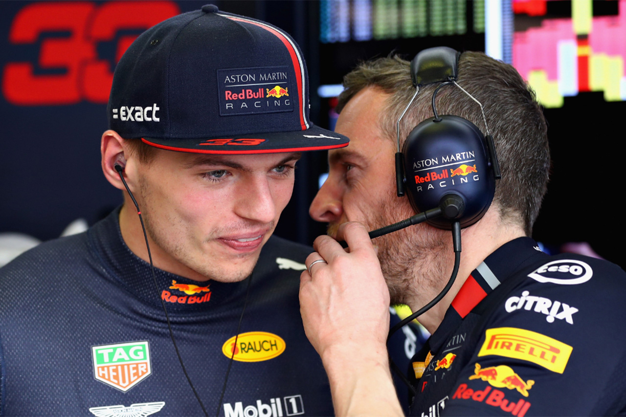 フェルスタッペン F1日本GPを前にチーフメカニックがレッドブルを退団
