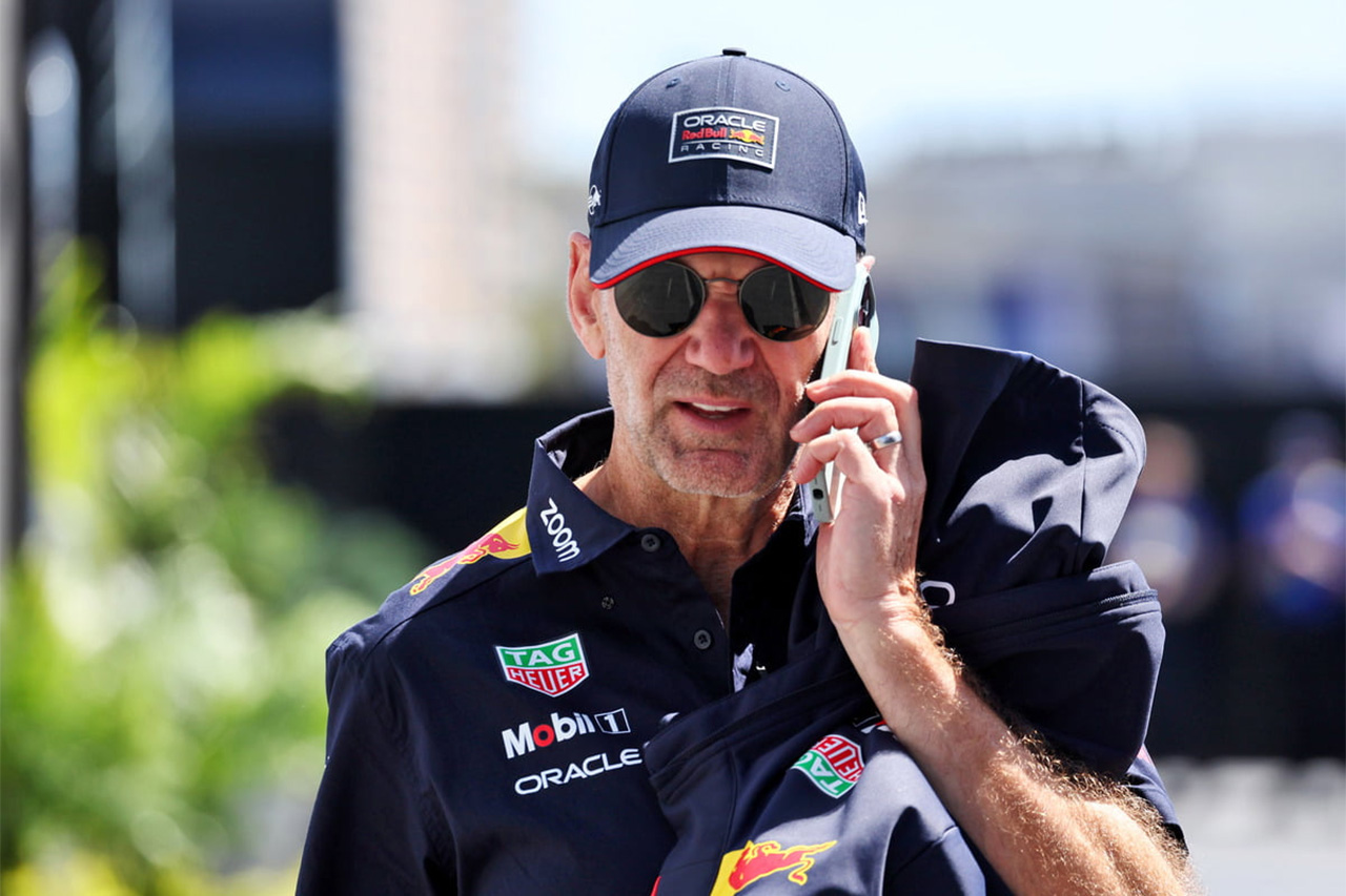 アストンマーティンF1 レッドブルのニューウェイ獲得に高額な契約金を提示