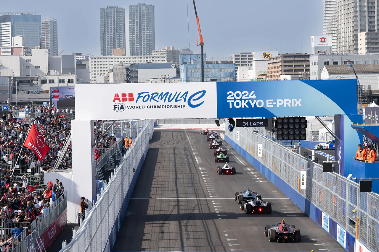 フォーミュラE東京大会 日本初上陸“電気自動車のF1”に2万人が来場