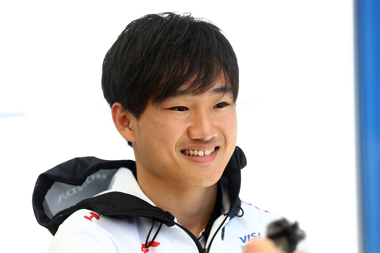角田裕毅 「リカルドに対してブレーキングと低速コーナーで優位」