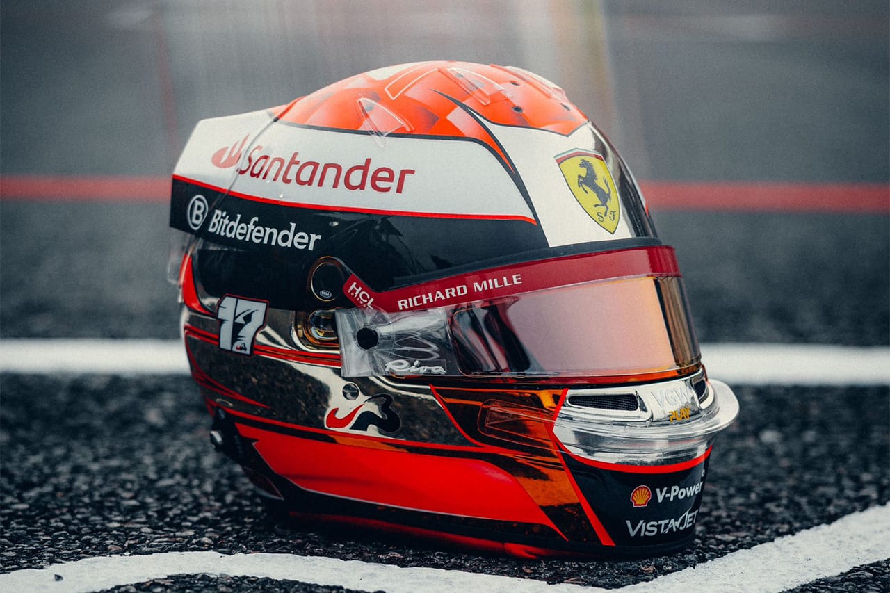 ルクレール F1日本GPヘルメットでジュール・ビアンキをトリビュート
