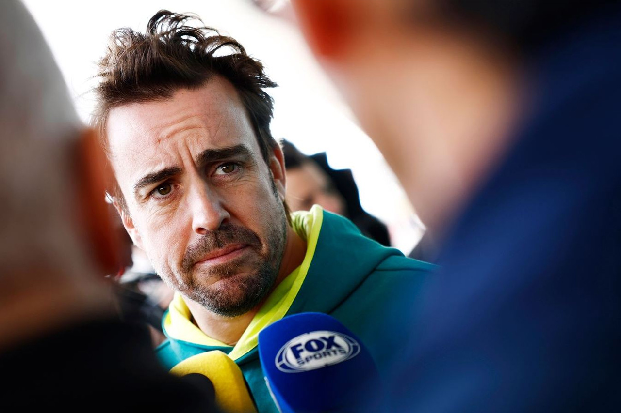 アロンソ メルボルンのF1ペナルティは「ドライビングスタイルを変えない」