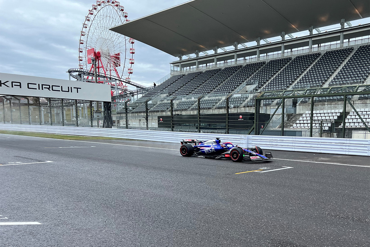 鈴鹿F1タイヤテスト 初日はリカルドとボッタスが合計239周を走行