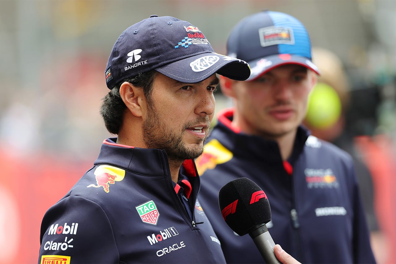 セルジオ・ペレスは「あと10年はF1にいることができる」と父親
