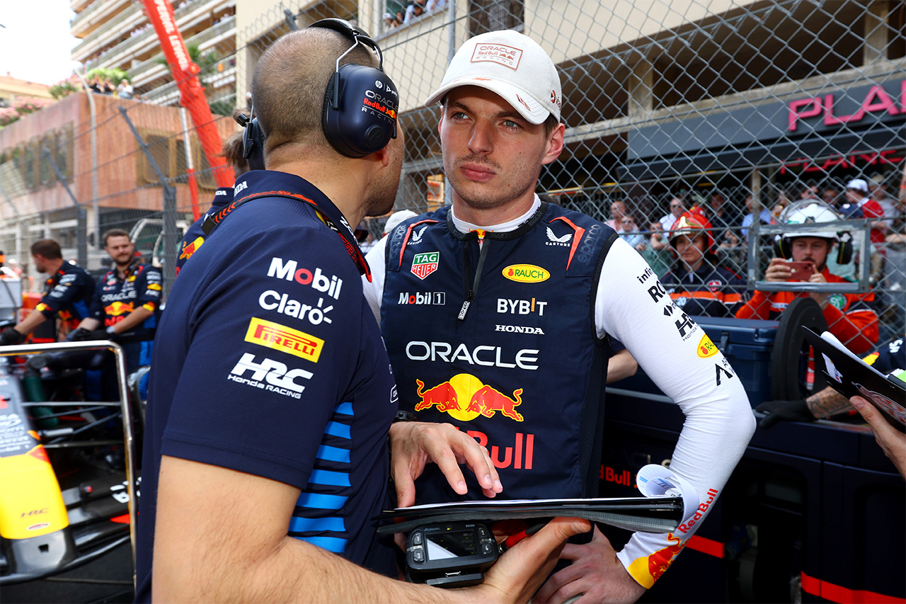 レッドブルF1 フェルスタッペンからのシミュレーターエラーの指摘を無視?