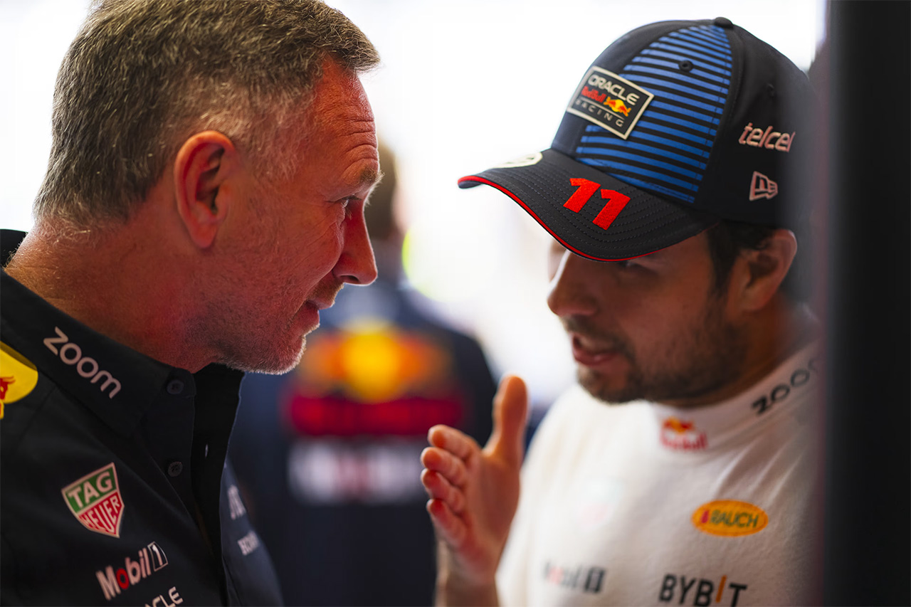 セルジオ・ペレスは「上位争いに絡む必要がある」とレッドブルF1代表