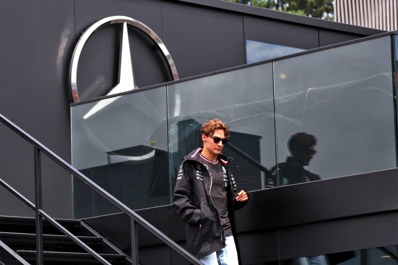 メルセデスF1 アディダスとの年間18億円の契約が成立との報道