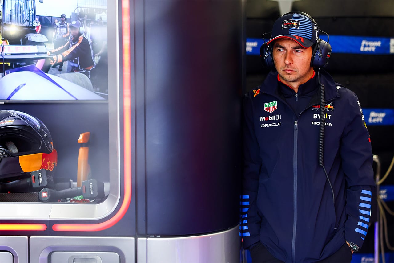 ペレス 夏休み時点でフェルスタッペンと100ポイント差以上でF1シート喪失