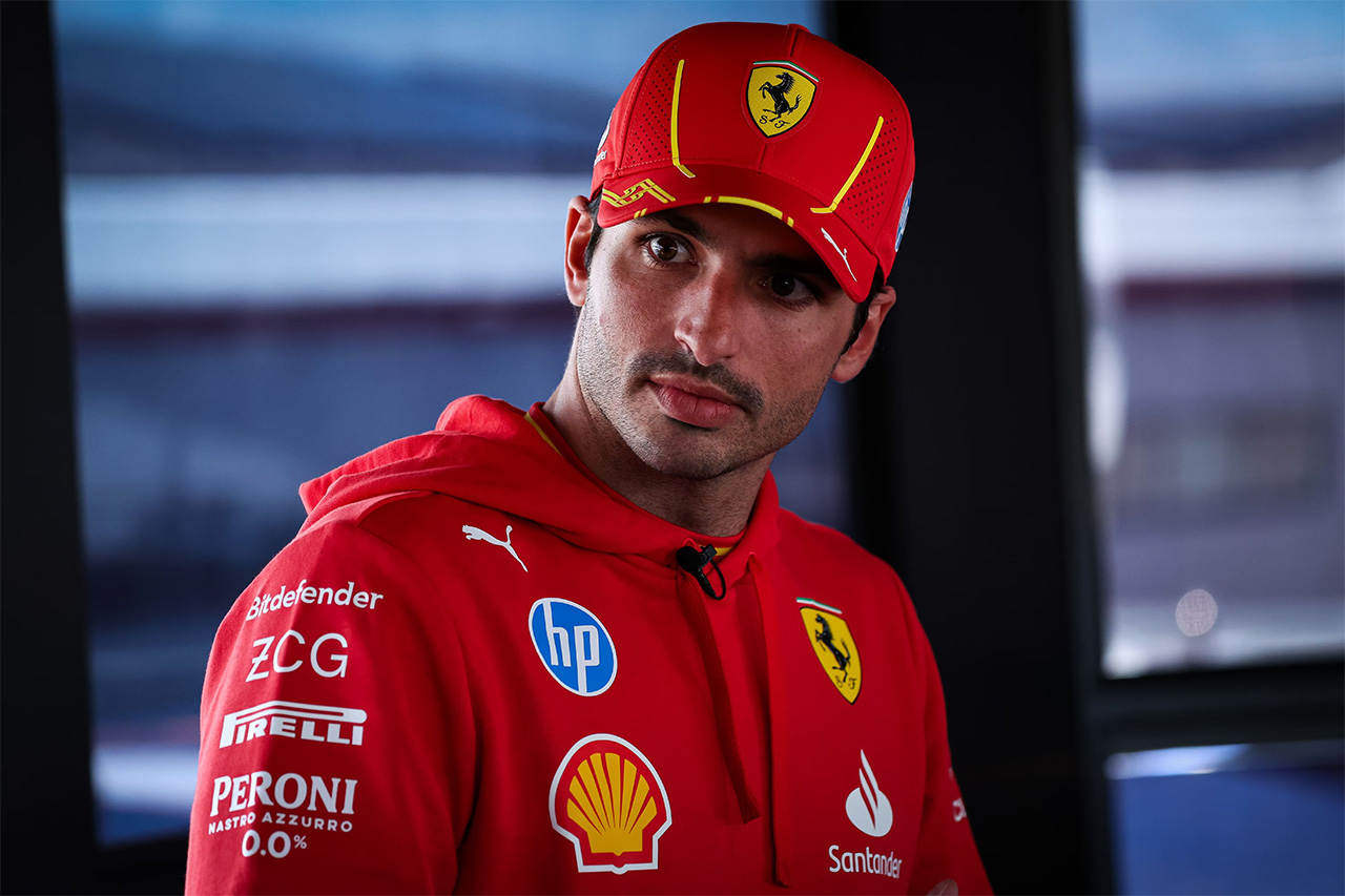 メルセデスF1 カルロス・サインツJr.へのドアを再び開く可能性