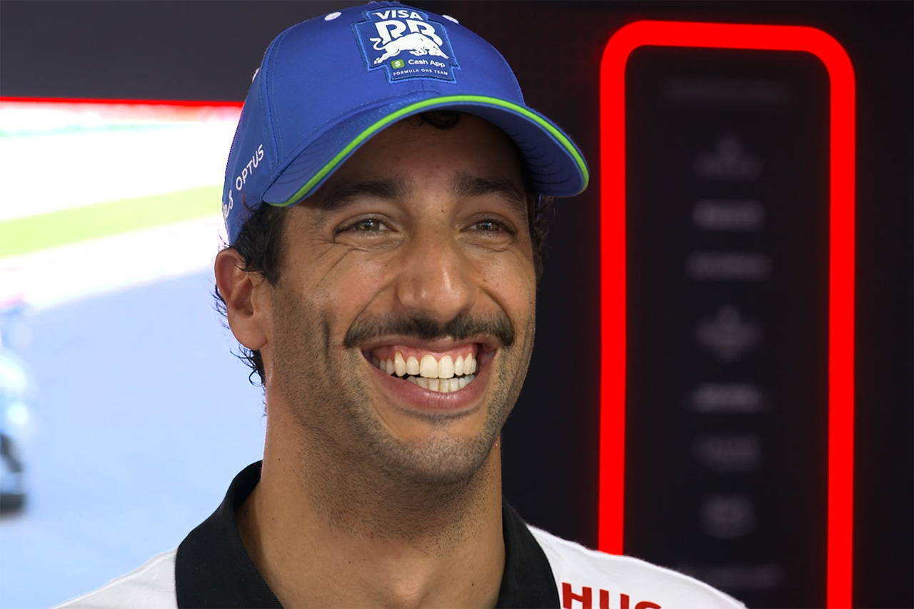 ダニエル・リカルド F1ハンガリーGP初日「低燃料でも高燃料でも満足」
