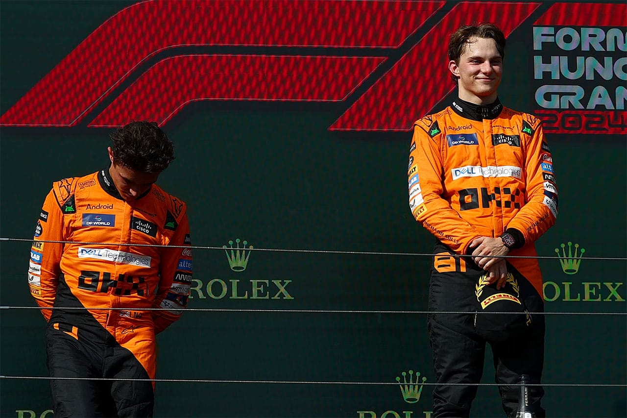 オスカー・ピアストリが待望のF1初優勝！マクラーレンが戦略で一悶着も1-2