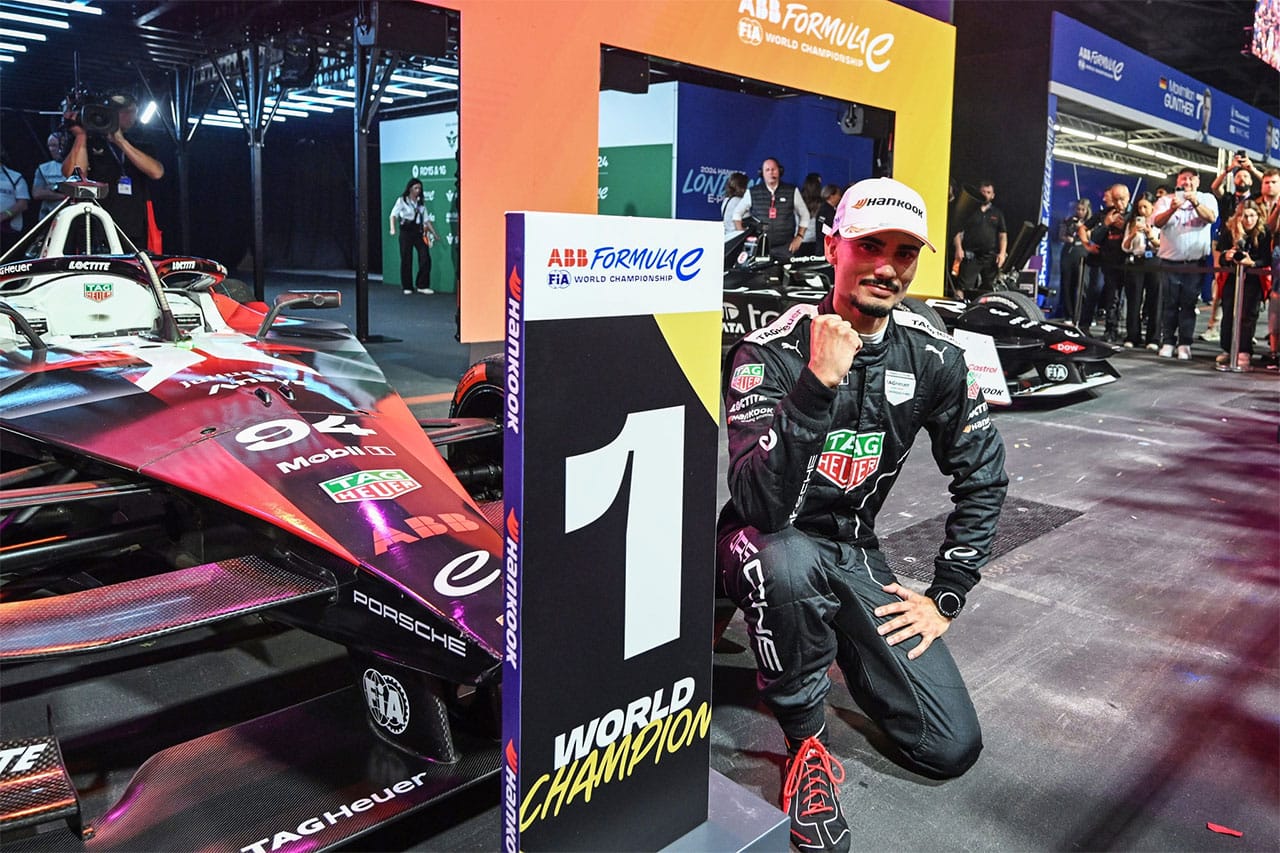 元F1ドライバーのパスカル・ウェーレイン 2024年のフォーミュラE王座を獲得