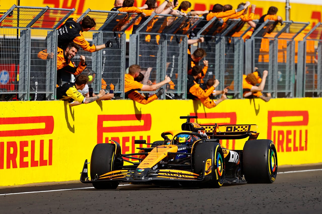マクラーレン F1ハンガリーGPの緊迫さを増した両ドライバーの無線メッセージ