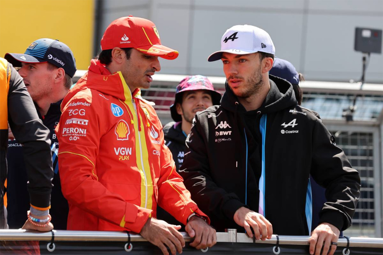 カルロス・サインツJr. 2025年の移籍先はアルピーヌF1チームのみ?