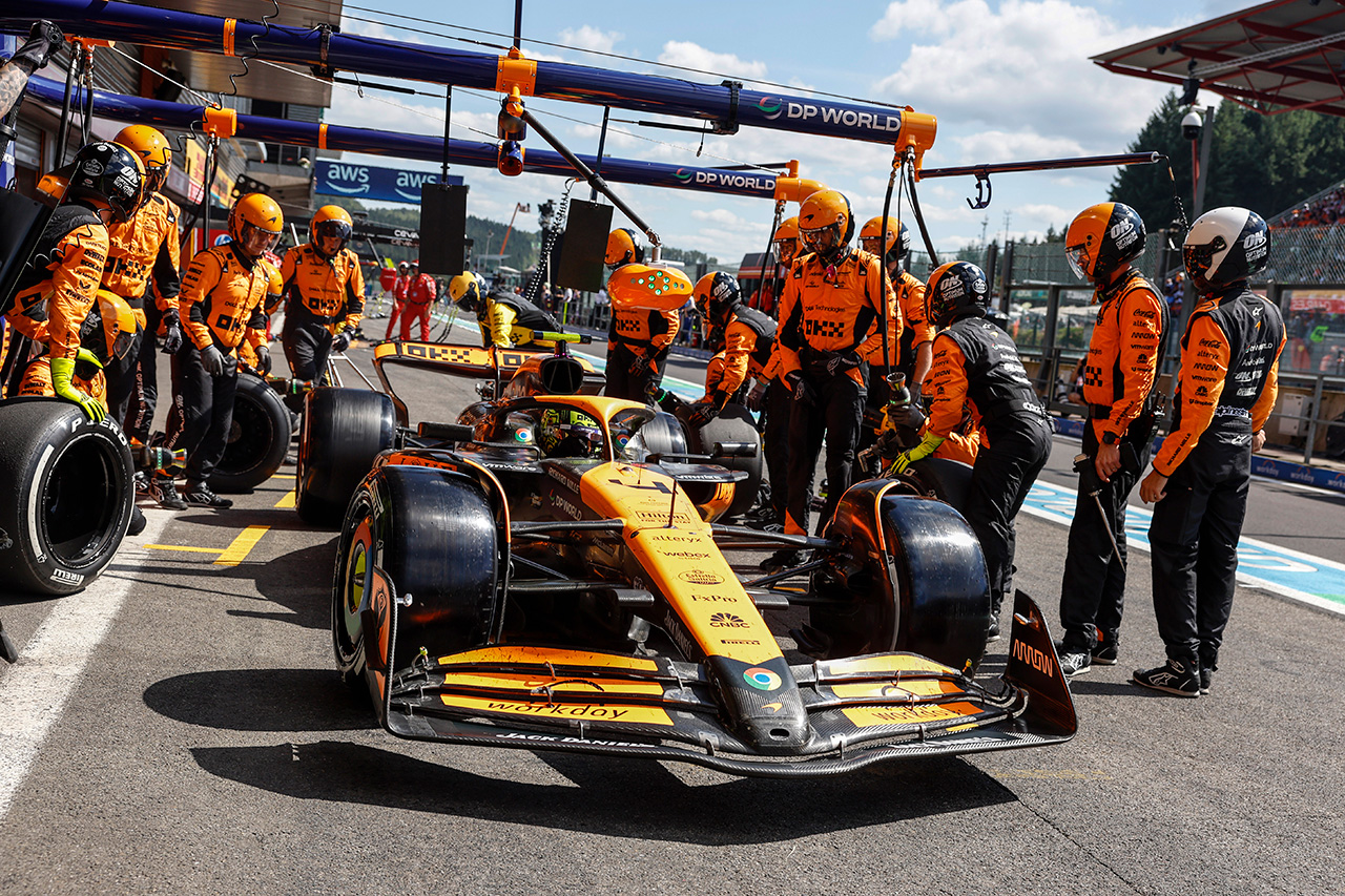 マクラーレンF1代表 メルセデスの1ストップ戦略は「勇気ある決断」
