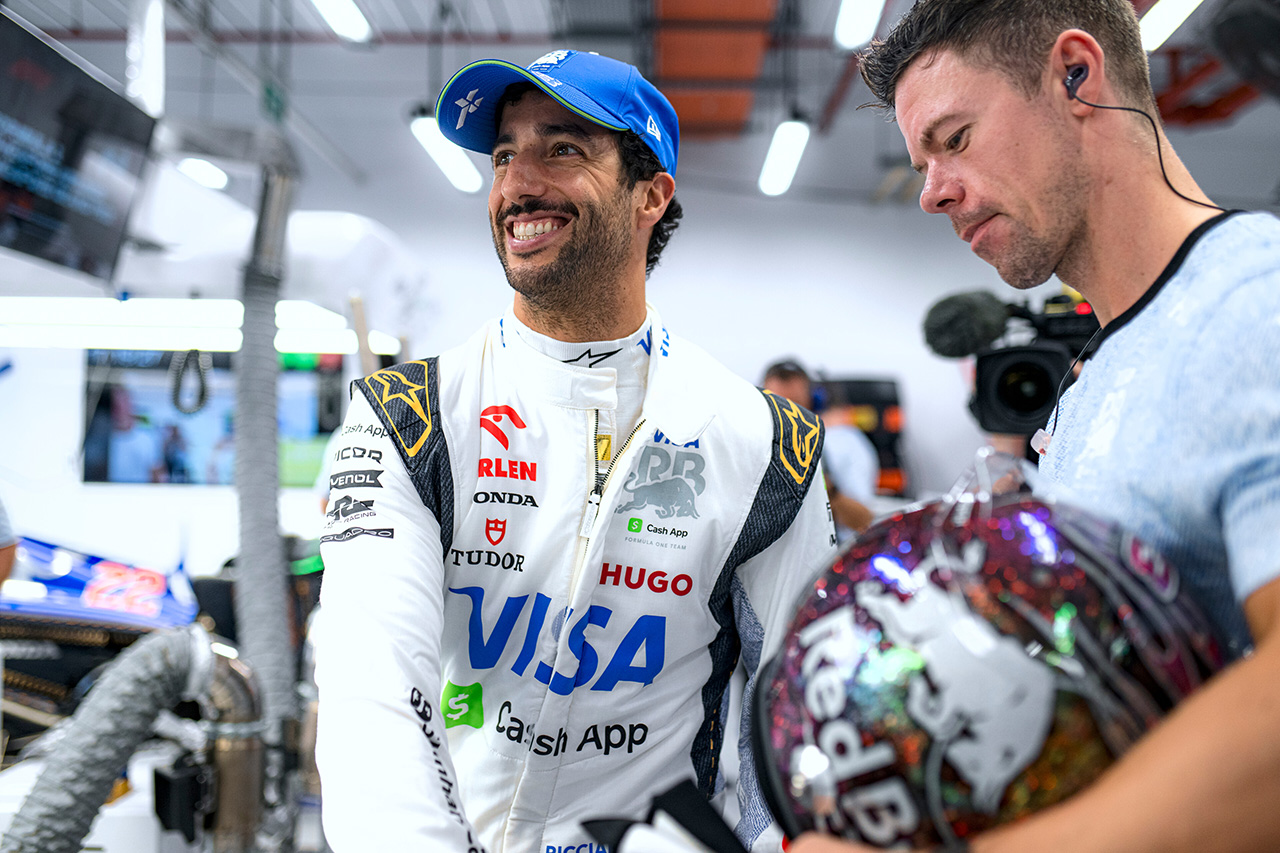 リカルド F1シンガポールGP初日「ハイダウンフォースが僕たちに適している」