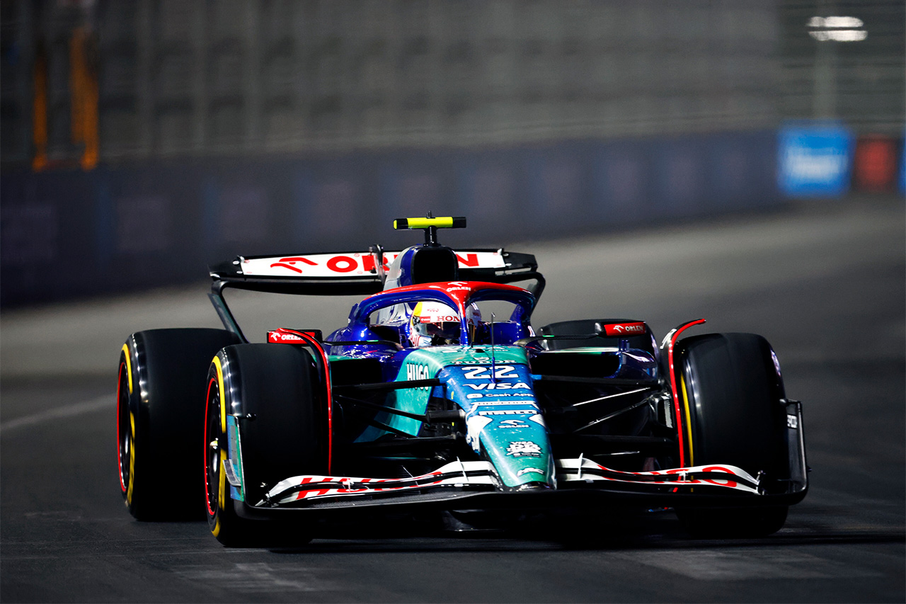 F1ラスベガスGP フリー走行1回目:ルイス・ハミルトン首位 角田裕毅19番手