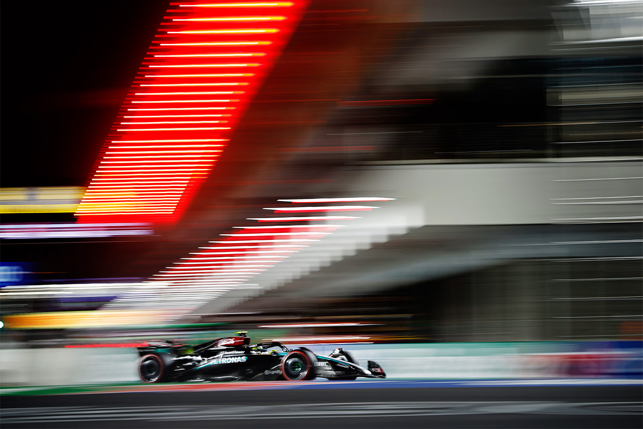 F1ラスベガスGP FP2レポ:ハミルトン首位 角田裕毅は大幅改良RBで10番手