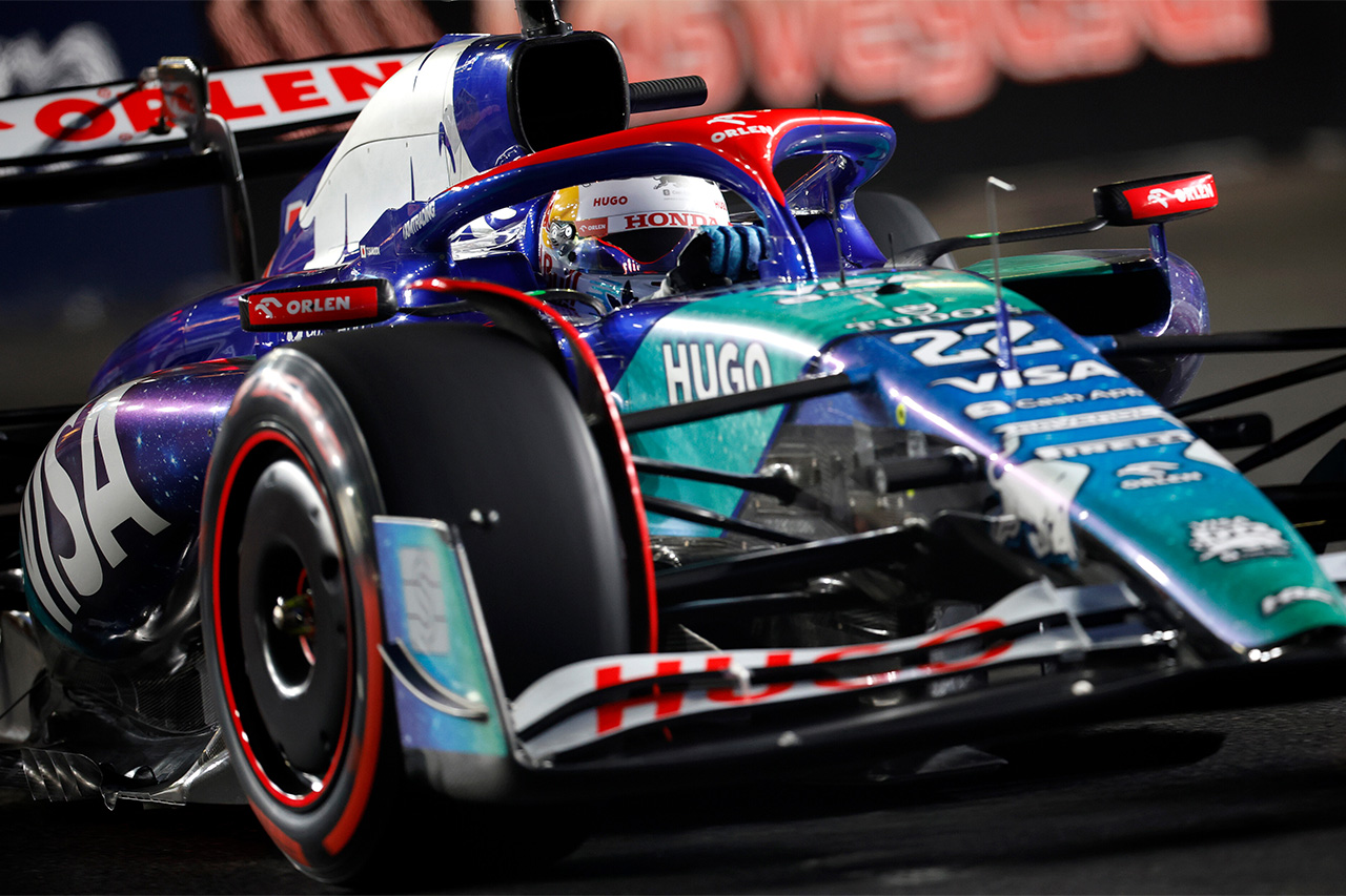 F1ラスベガスGP フリー走行3回目：ジョージ・ラッセル首位 角田裕毅16番手