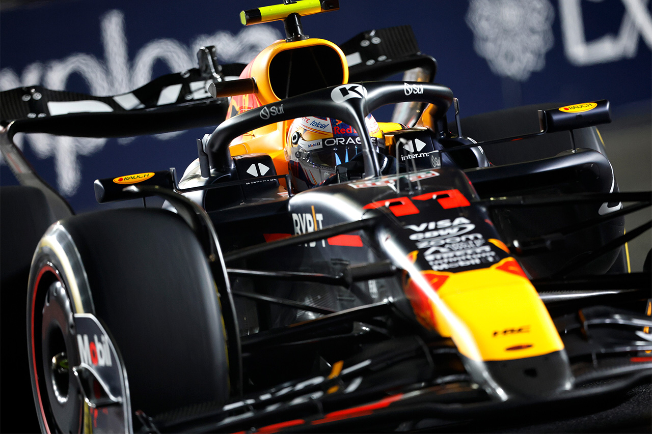 F1ラスベガスGP 予選Q1:ペレスが16番手で敗退 角田裕毅は10番で通過