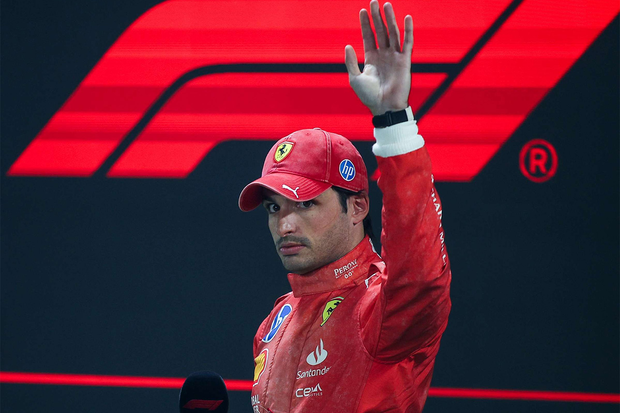 カルロス・サインツJr. 逆転F1王座は「マクラーレンの前を走るだけではだめ」