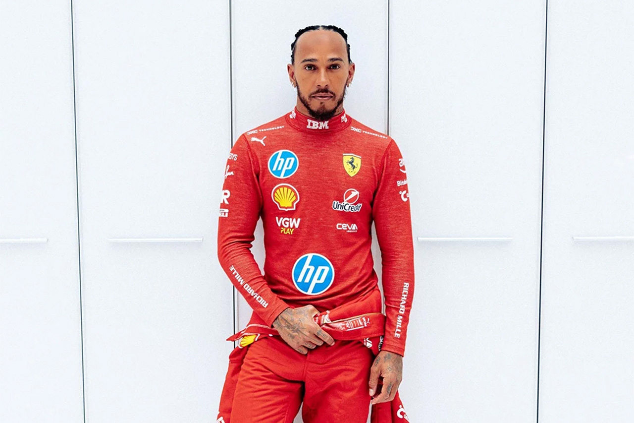 ルイス・ハミルトン フェラーリF1レーシングスーツ姿の投稿に数千万円の価値