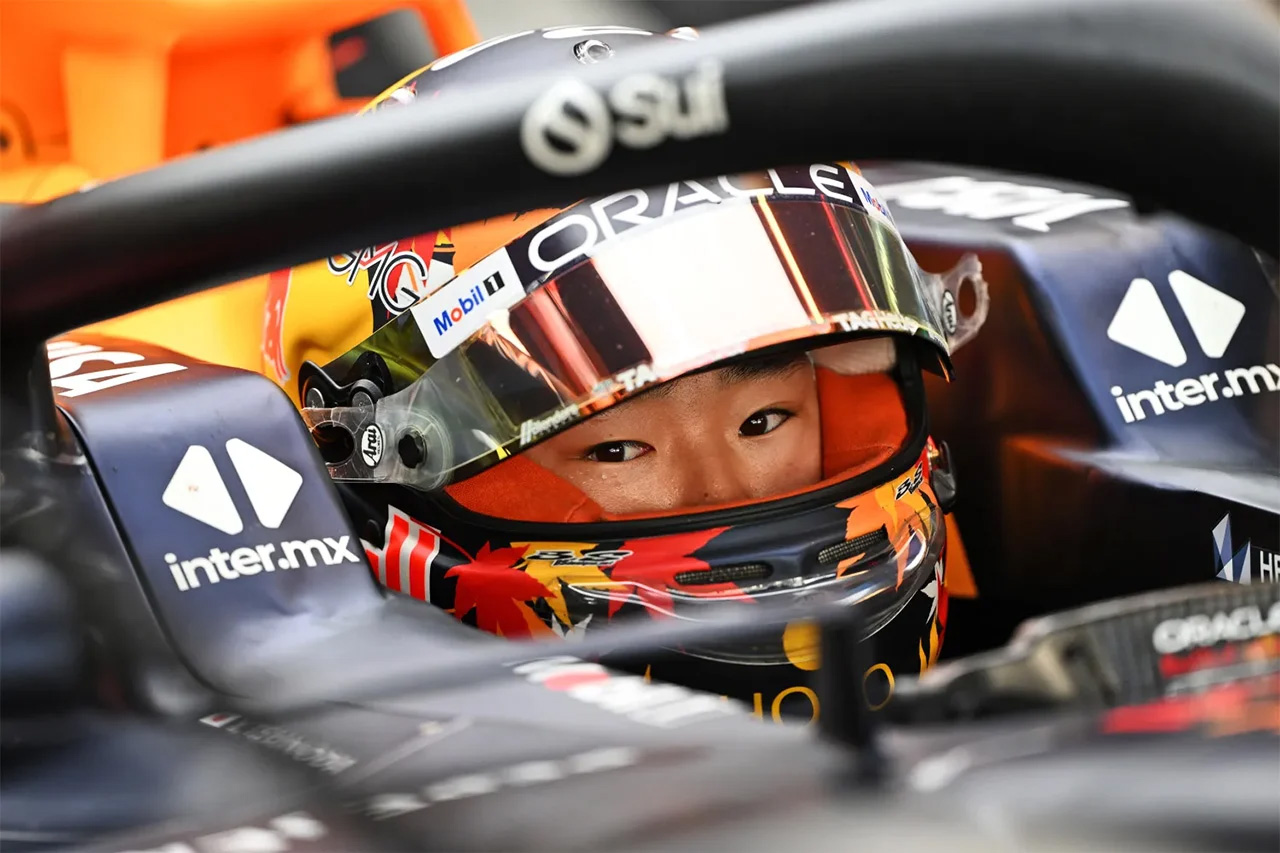 角田裕毅の代役起用説をレッドブルF1代表は軽視「優先はレースドライバー」