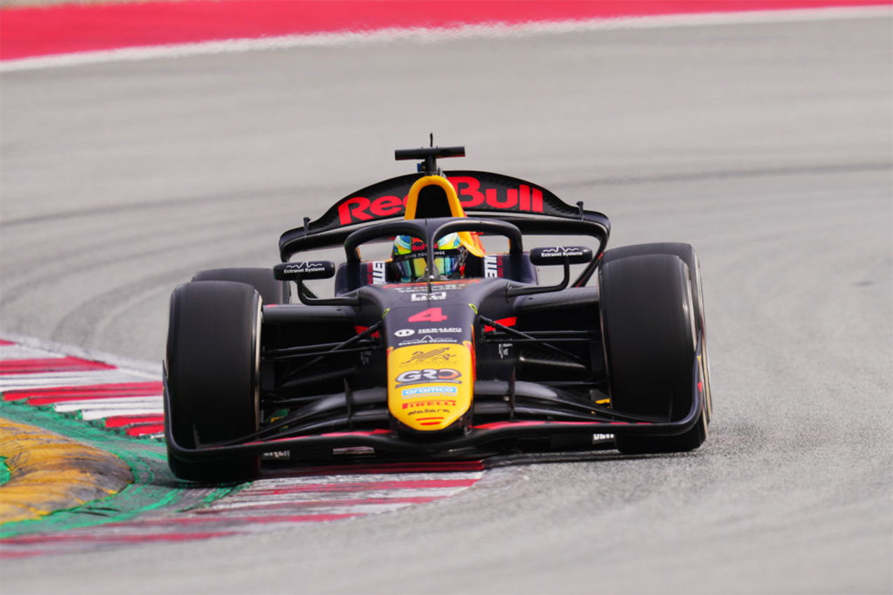 レッドブルF1育成リンドブラッドがF2テスト初日最速 宮田莉朋は12番手
