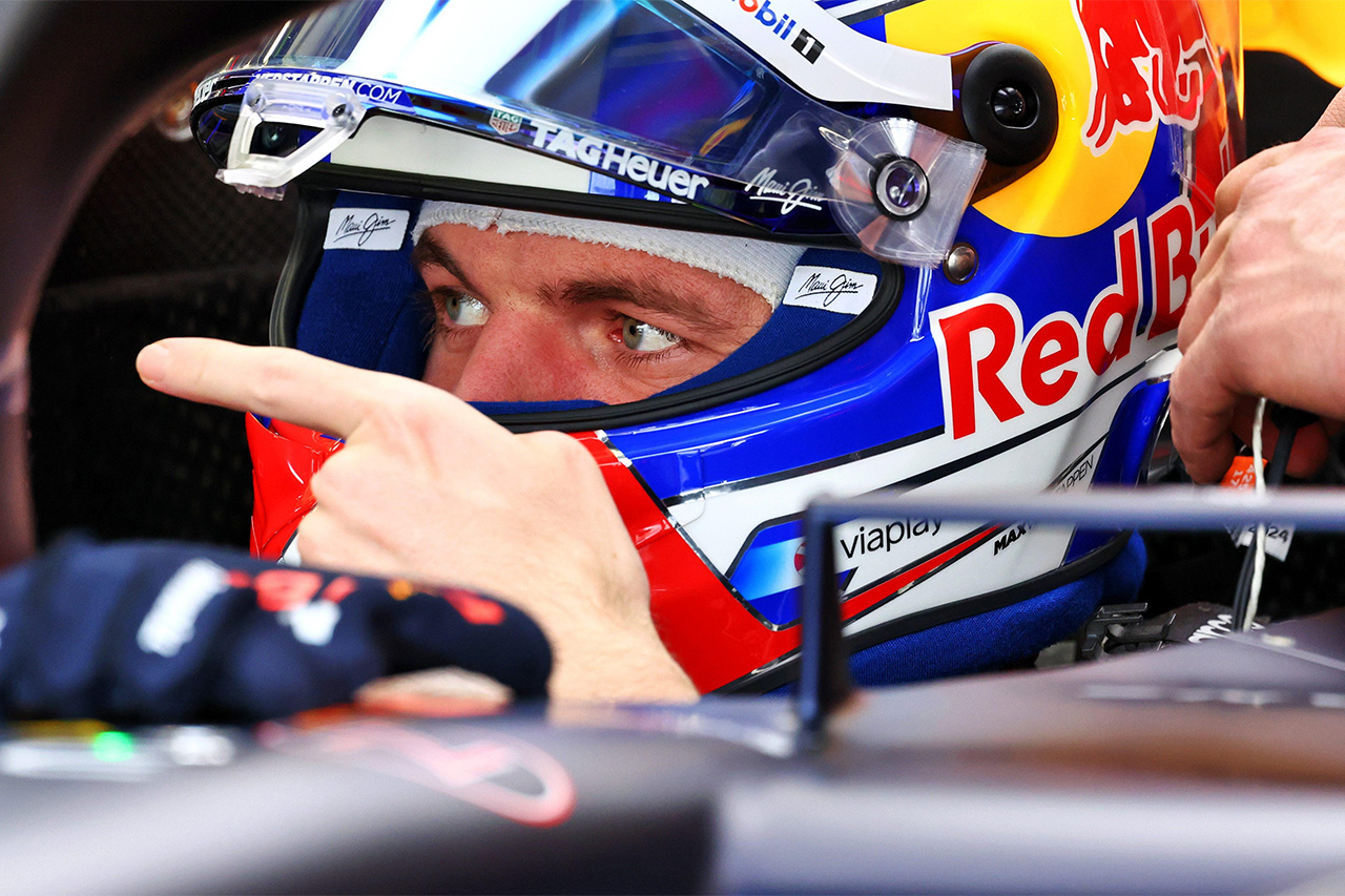 マックス・フェルスタッペン F1テストで“中指”を立てFIA悪態禁止令に混乱