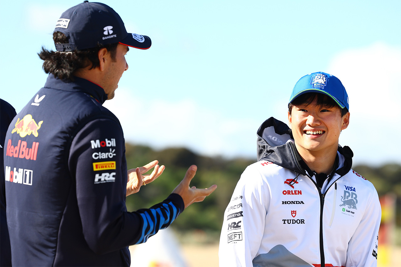 角田裕毅には「レッドブルF1に対応できる精神力がある」とセルジオ・ペレス
