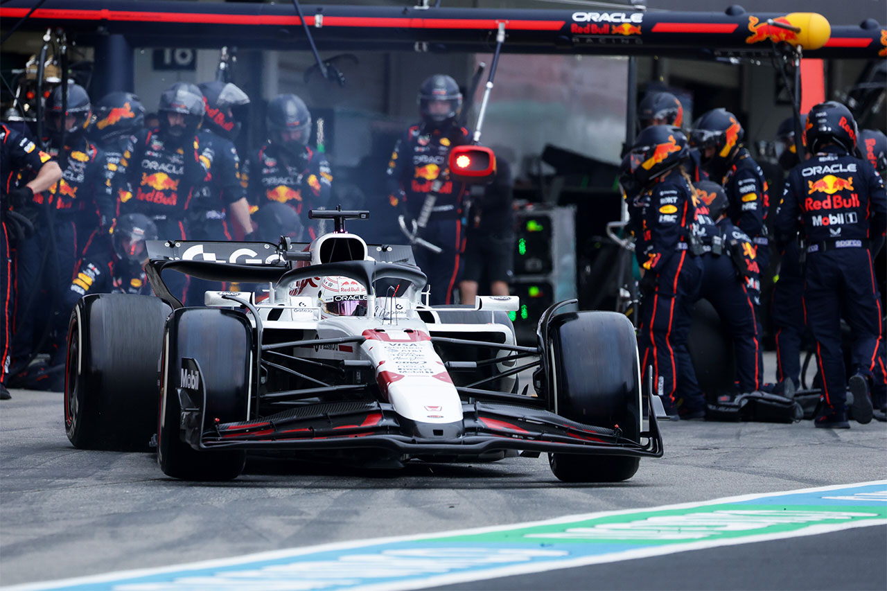 レッドブル F1日本GPのフェルスタッペンのフロントウイング調整失敗を説明