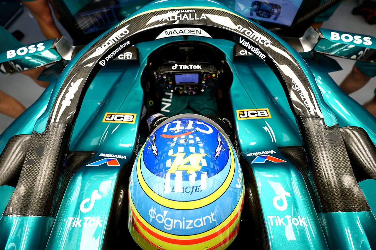 FIA フェルナンド・アロンソのF1ステアリングホイール事件を調査