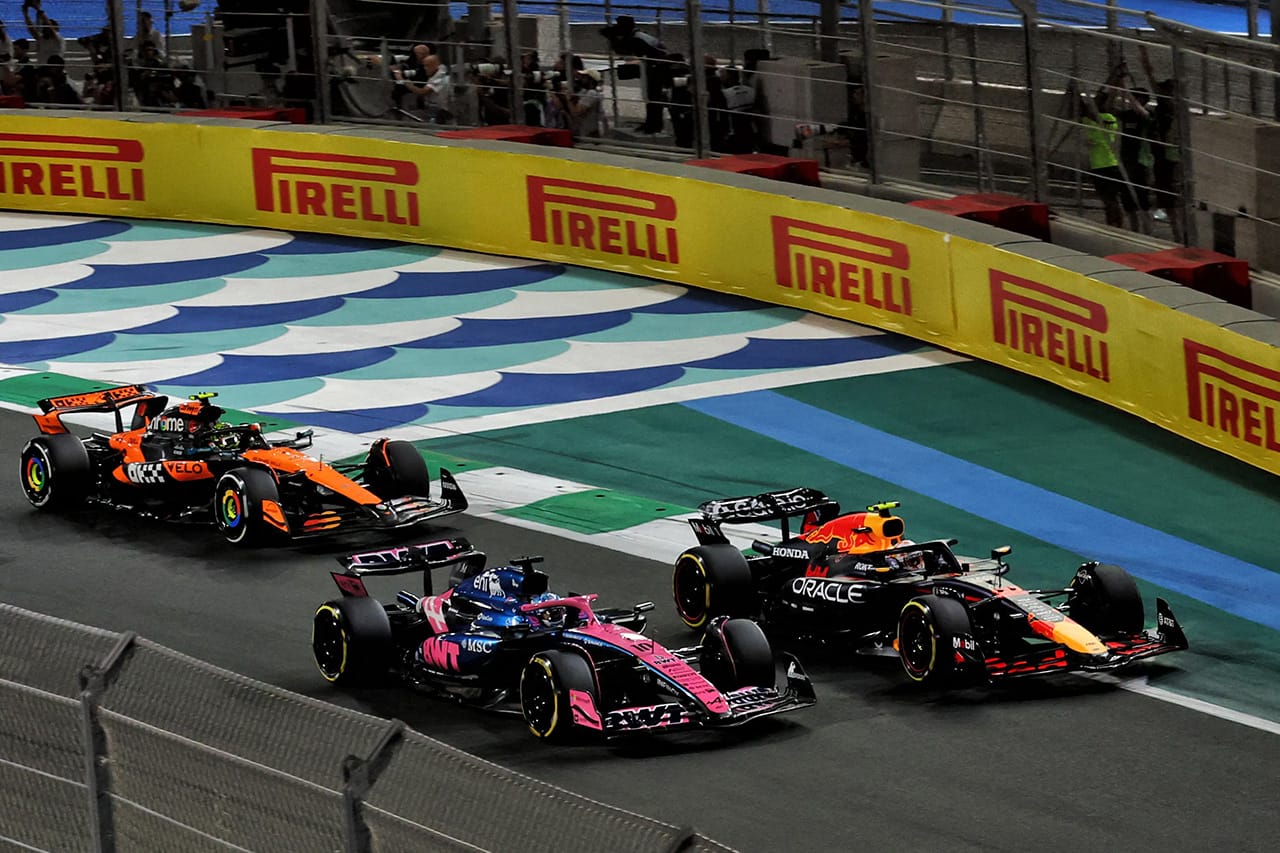 角田裕毅とガスリー F1サウジアラビアGPで接触も信頼関係は揺るがす