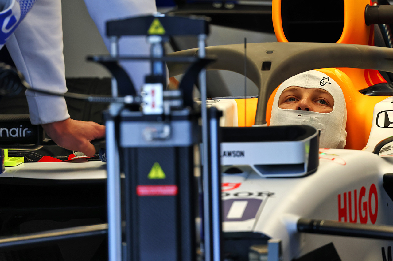 レーシングブルズ 2025年F1マイアミGPで特別なリバリーを使用