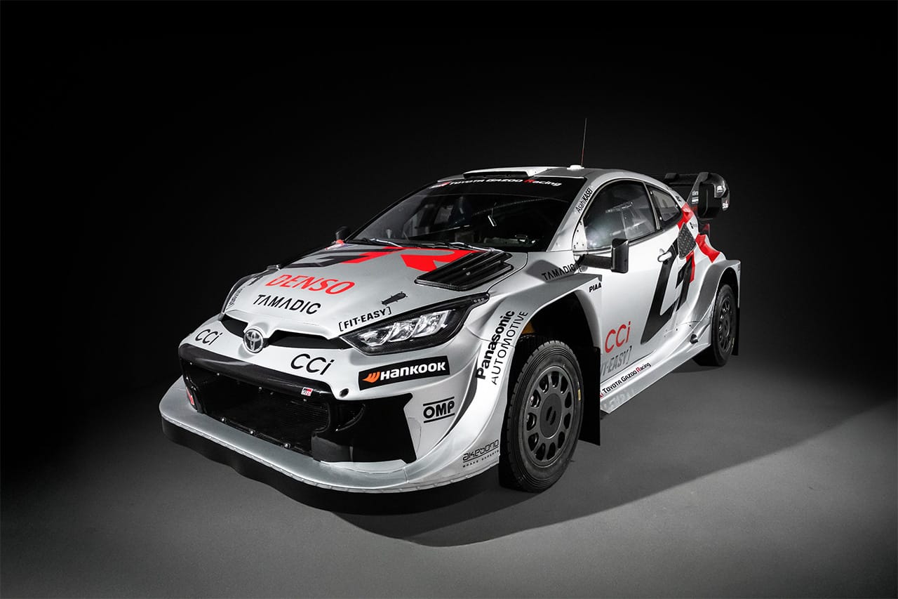 WRC：トヨタ 文字通り「銀の光」をまとい新章へ