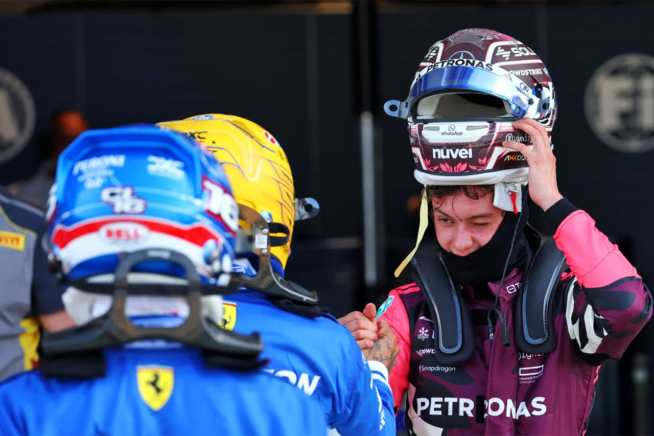 ルイス・ハミルトン 後継アントネッリのF1初ポールを称賛「批判を黙らせた」
